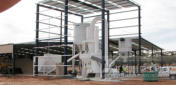 時(shí)產(chǎn)10噸的雷蒙磨粉機(jī)的一臺(tái)多少錢？