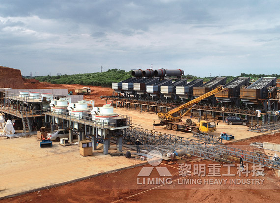 砂石破碎生產(chǎn)線作業(yè)現(xiàn)場